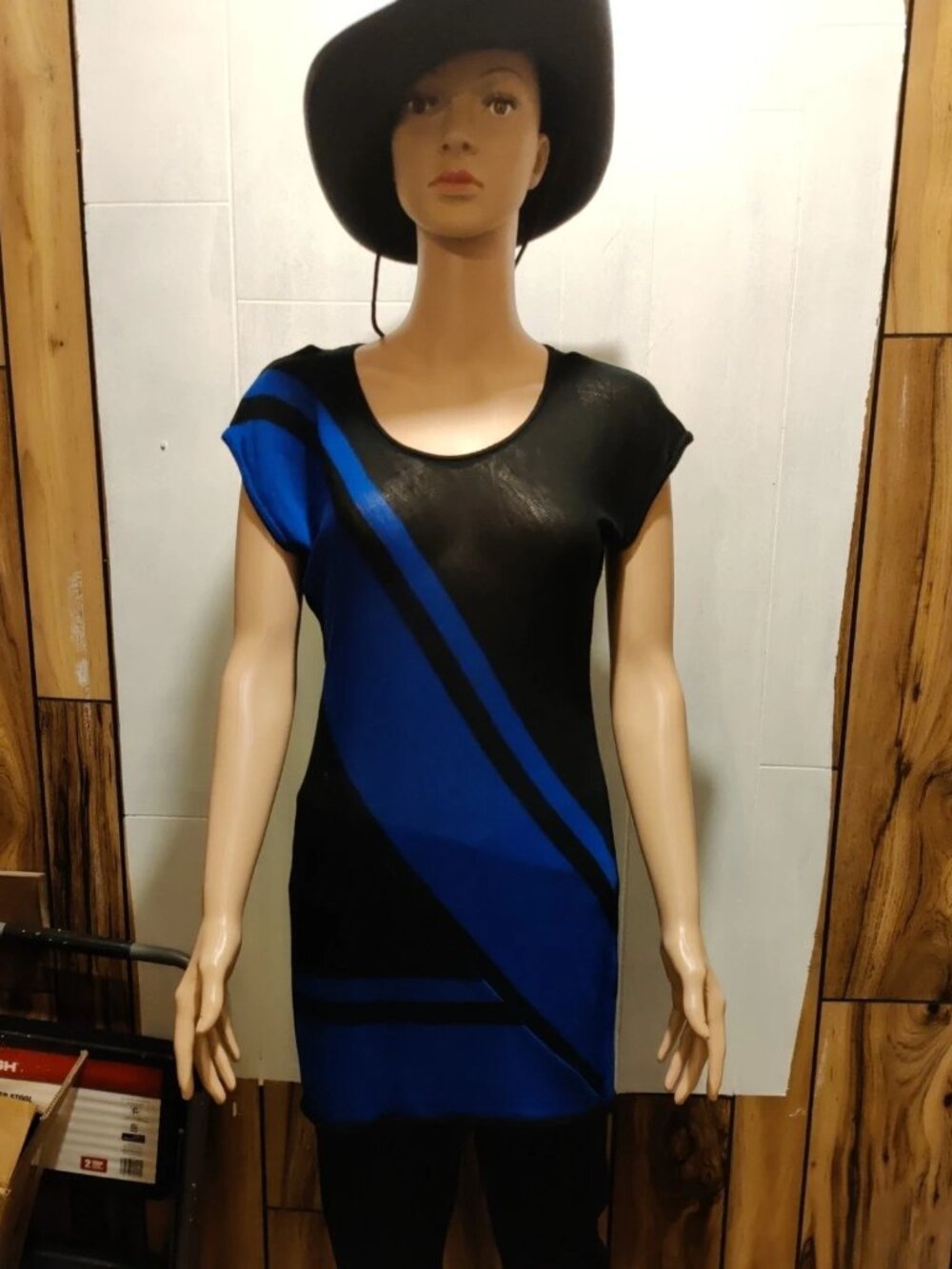 Women's Mingle Short Sleeve Scoop Neck Stretch T-Shirt Top Black/Blue L New